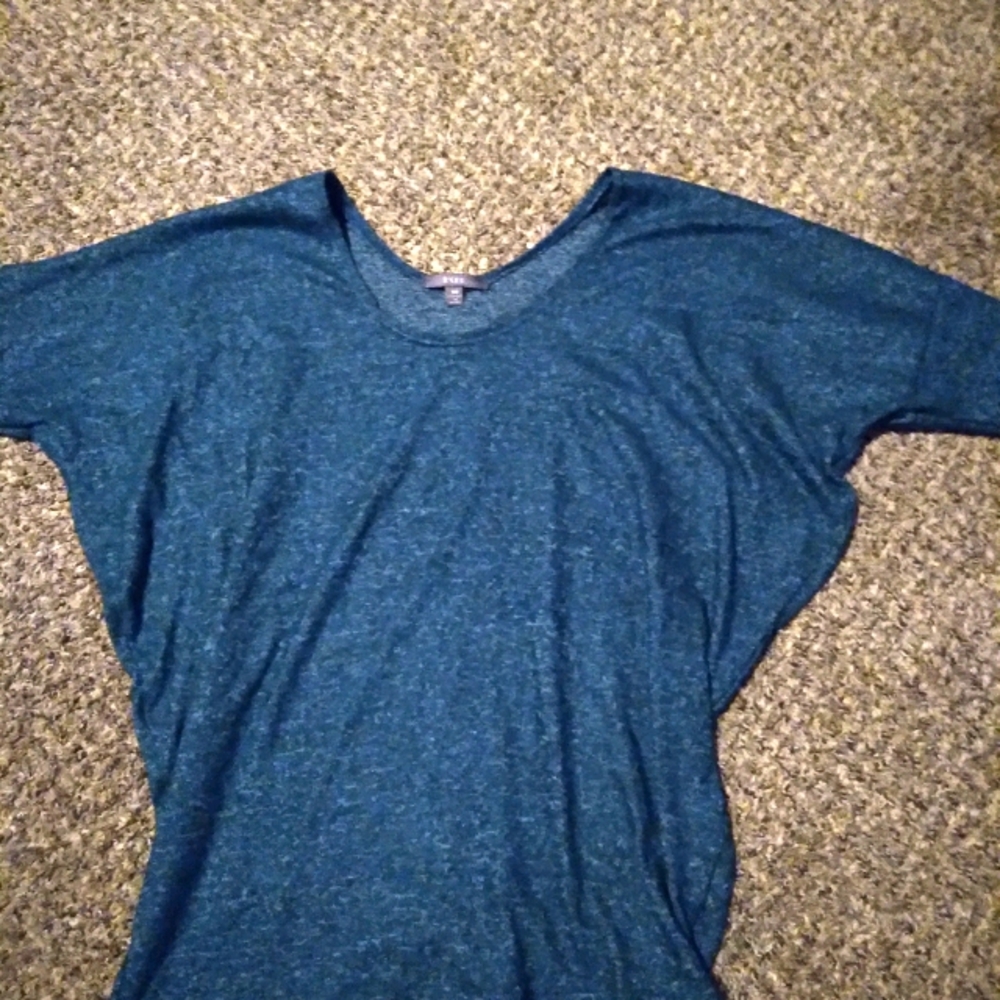 Gyft batwing shirt